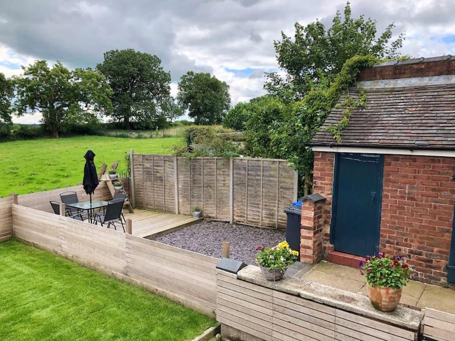 Quaint House In A Beautiful Rural Setting * Froghall